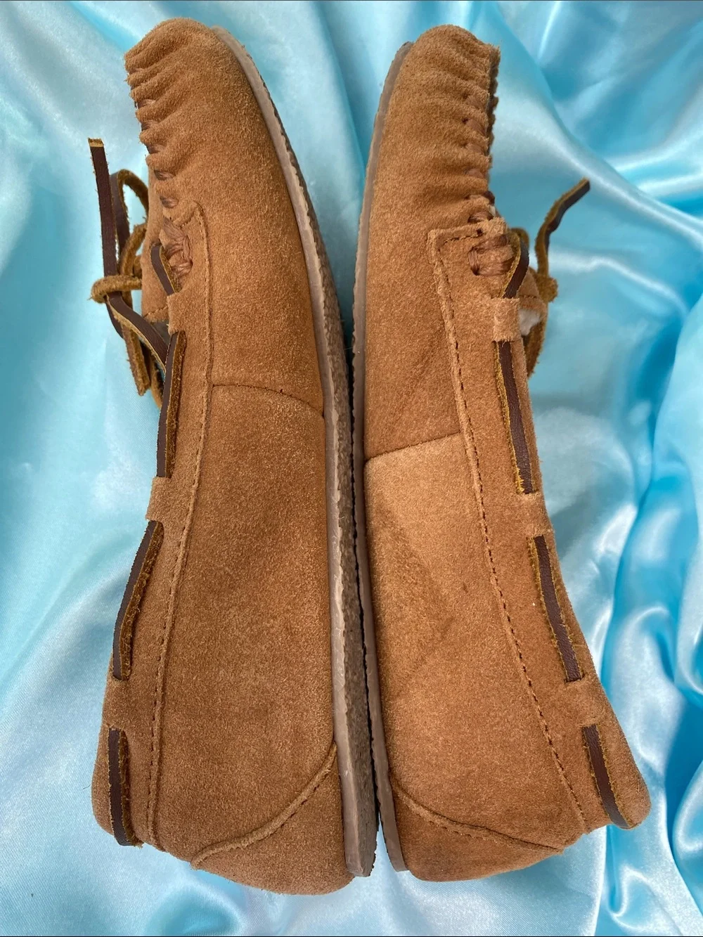 Minnetonka Brown Suede Moccasins Slippers with Faux Fur Lining